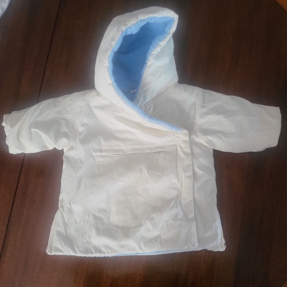 BabyGAP White and Blue Puffer Jacket .